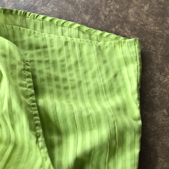 White Stag Top (#3116) - Picture 3 of 4